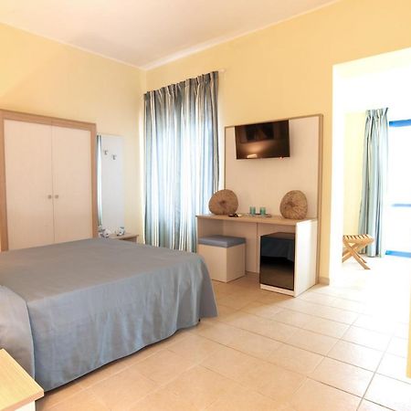 Hotel Villa Giulia Porto Azzurro Luaran gambar