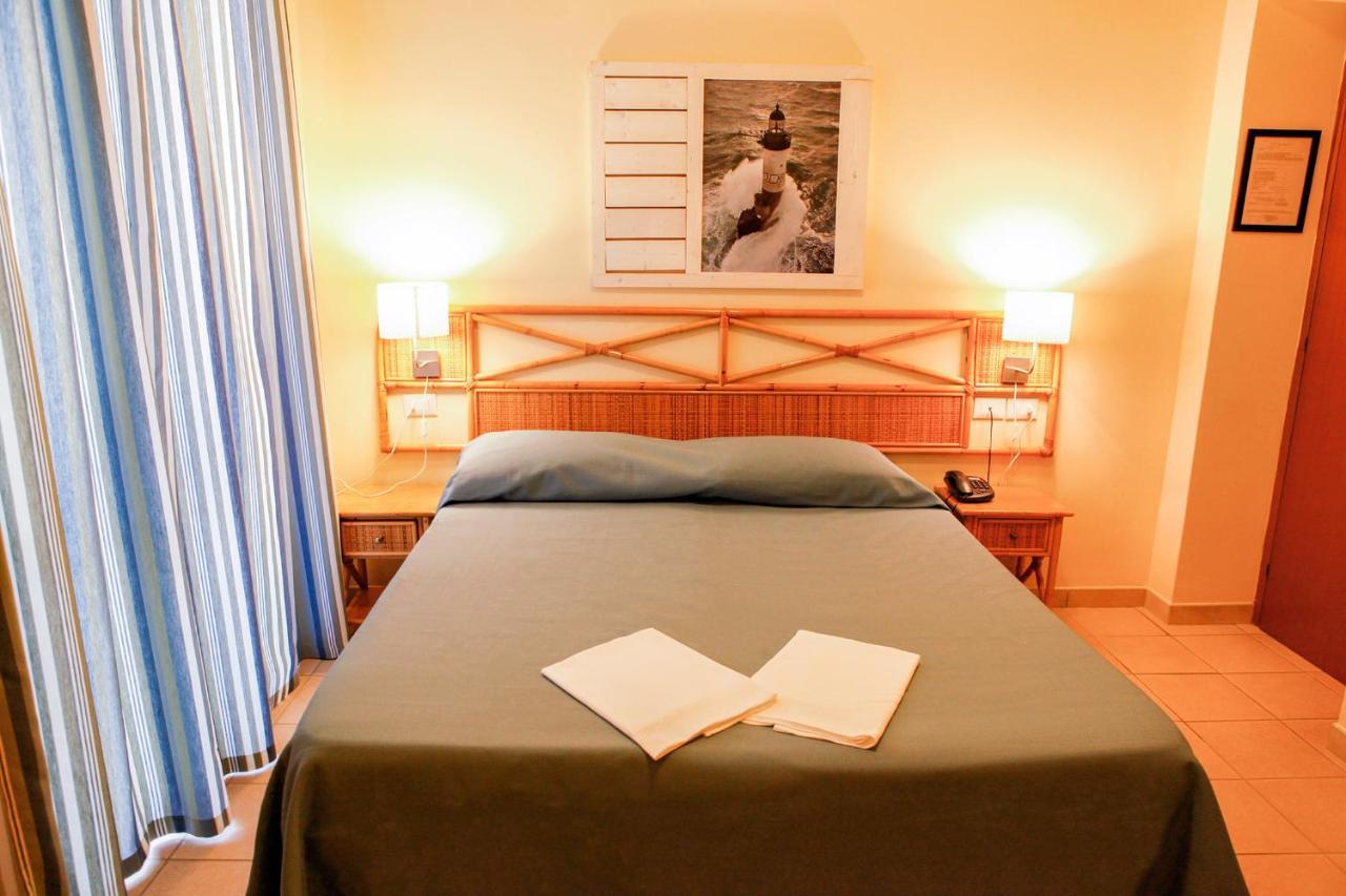Hotel Villa Giulia Porto Azzurro Luaran gambar