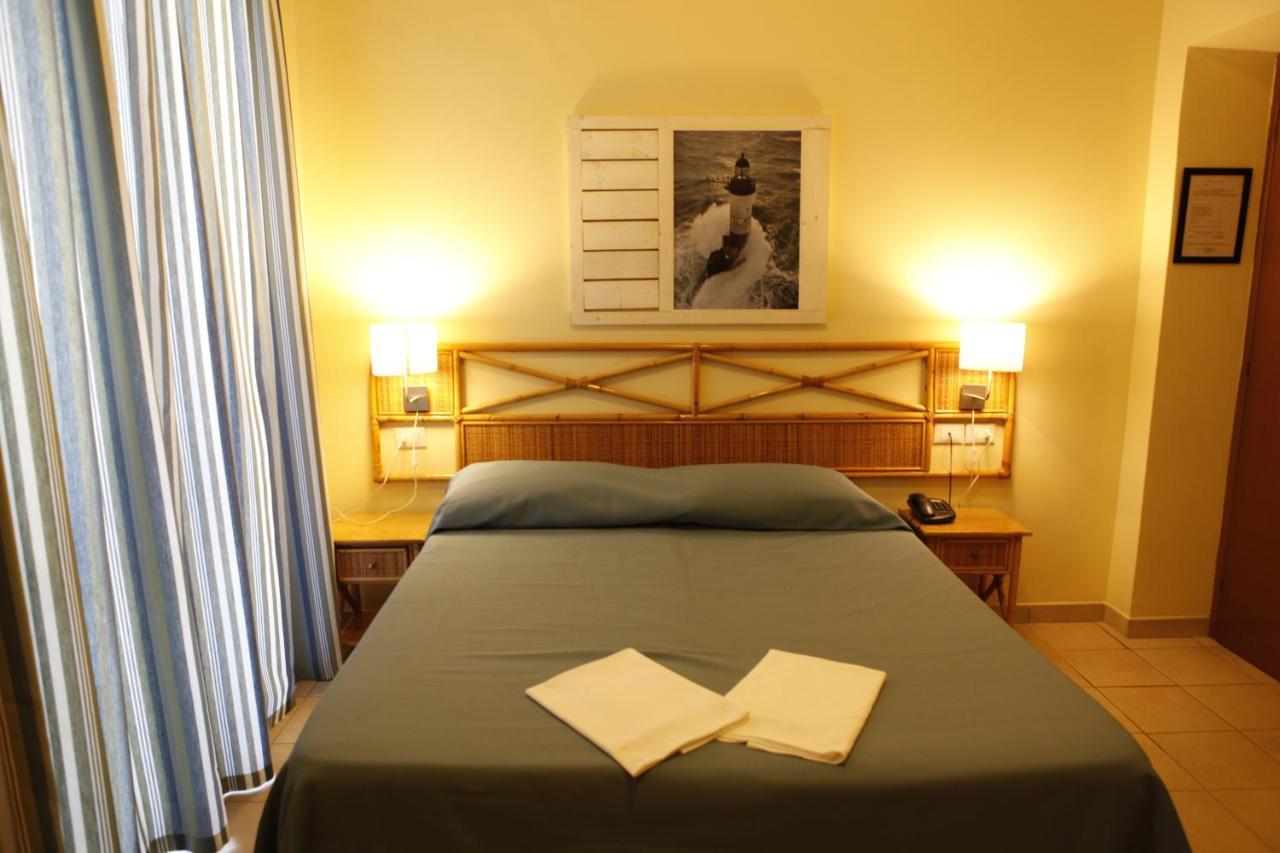 Hotel Villa Giulia Porto Azzurro Luaran gambar